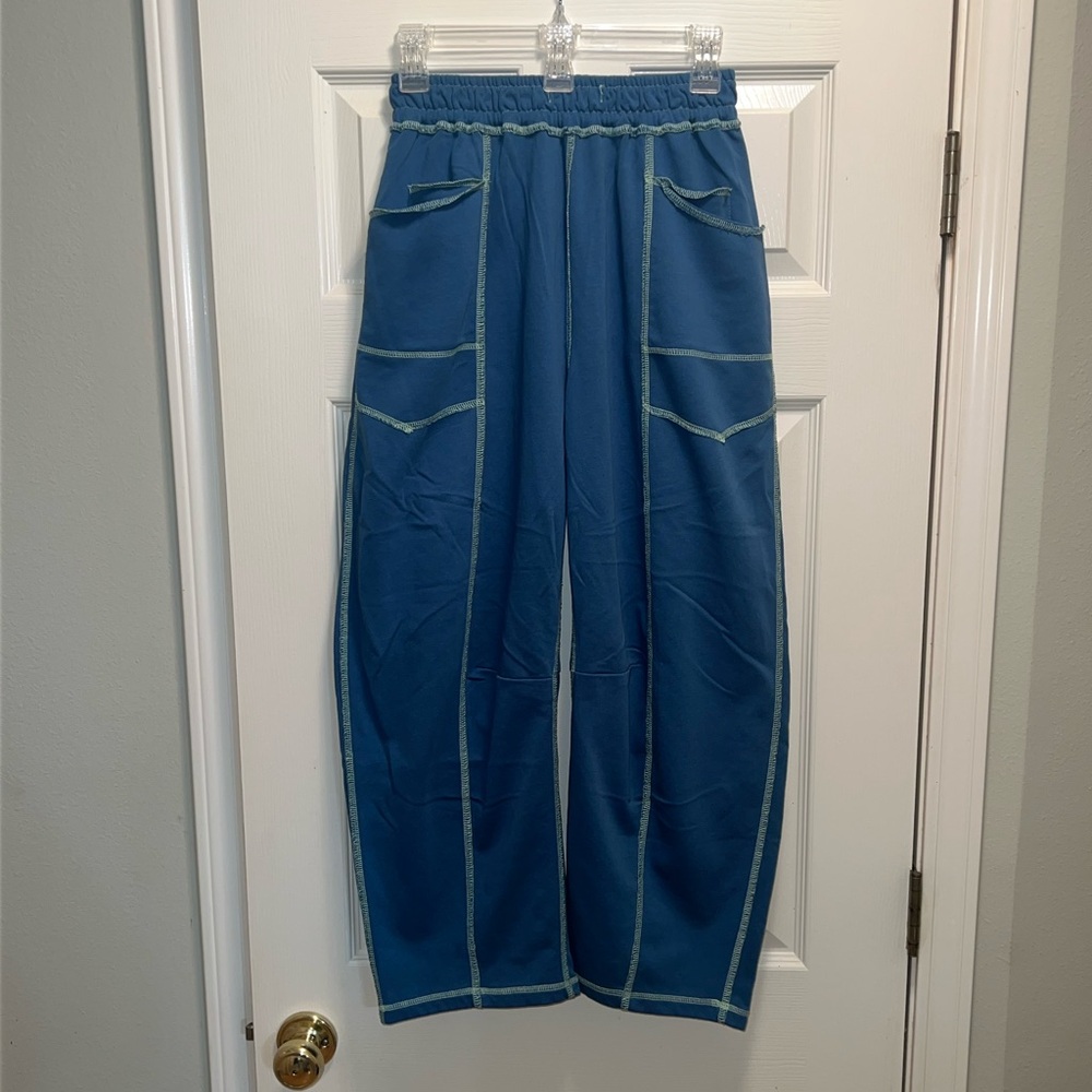 NWOT Wide Leg Ankle Pants